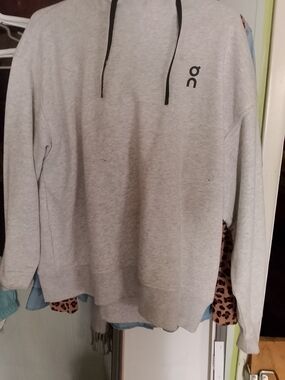 On Running Club Hoodie R.F.E.O Gray